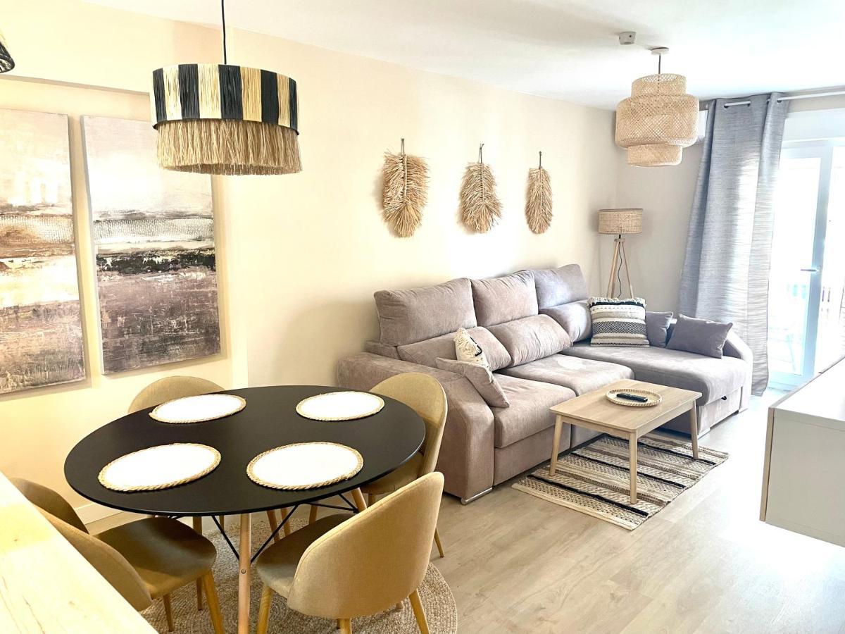 Piso Centrico En Calle Luis Vives 1, Benalmádena Eksteriør bilde